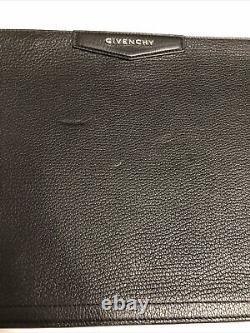 Givenchy Black Pouch leather Flat Envelope Zipper Clutch
