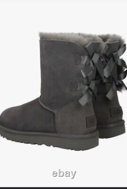 W Bailey Bow Ugg Boots Dark Grey Size 7